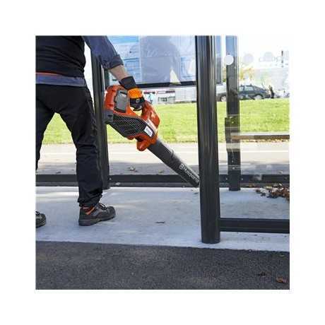 Husqvarna Husqvarna Soffiatore 120iB con batteria e caricabatterie | 302,46 € + IVA